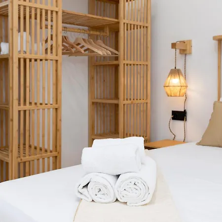 Travel Habitat Nou Mestalla Lägenhet Valencia