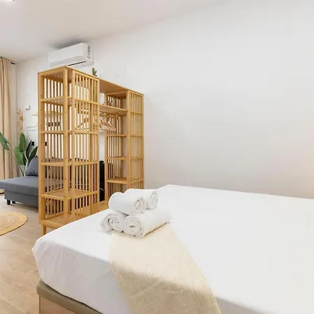 Travel Habitat Nou Mestalla * Valencia