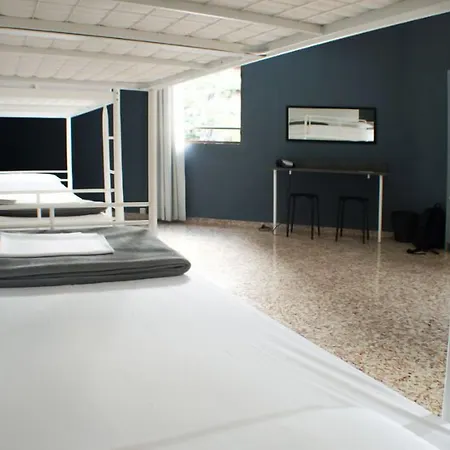 Auberge de jeunesse Quart Youth &