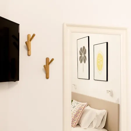 Wallace * 瓦伦西亚