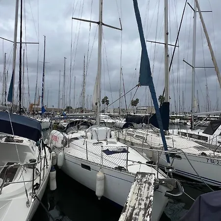 Πλωτό κατάλυμα Exclusive Unique Experience On A Sailboat Year Round Tnina Βαλένθια