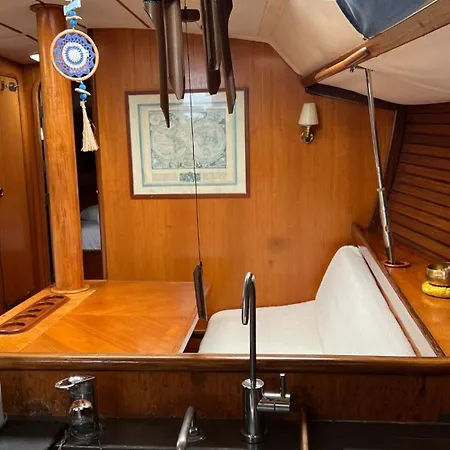 Exclusive Unique Experience On A Sailboat Year Round Tnina