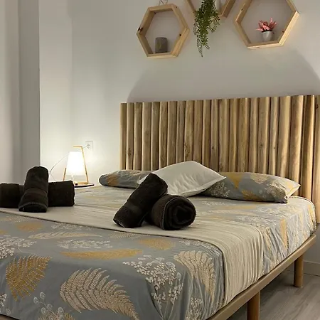 Ubicación Ideal, Entre La Playa Y El Centro Ciudad Valência