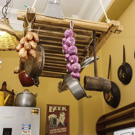 Live In Chianti By Concept Flats * Valence