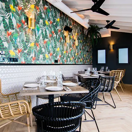 Myr Marques House 4*