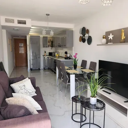 In Vera With Rooftop Pool 발렌시아