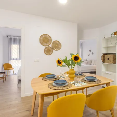 Casa Girasol - Spacious Near Center * Valencie