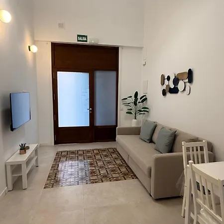 Centrico Con Terraza Interior