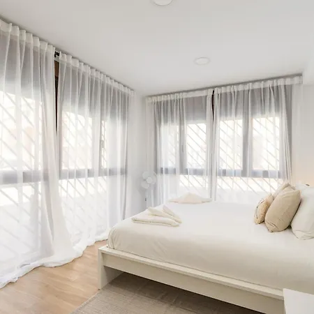 Apartamento Casa Girasol - Spacious Near Center Valencia