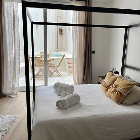 Apartamento Acogedor Frente A Plaza De La Iglesia *