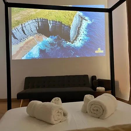 Apartamento Acogedor Frente A Plaza De La Iglesia *