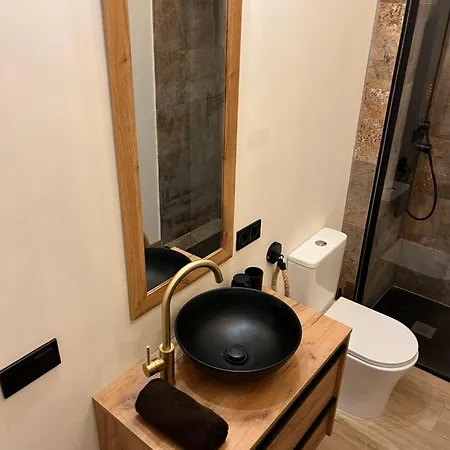 Apartamento Acogedor Frente A Plaza De La Iglesia