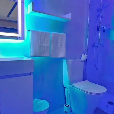 A45 Viviendaturisticavalencia Mundo アパート *