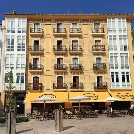 Konukevi Flats Friends Plaza De La Reina Valensiya