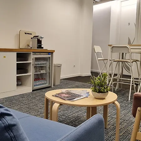 Plaza View ホテル 3*