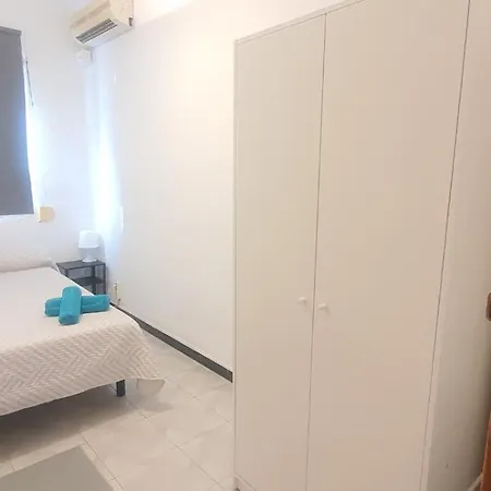 Tranquila Y Centrica Matrimonio En Vivienda Compartida