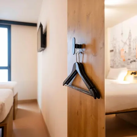 Easyhotel Ciutat Vella 2* Valencia