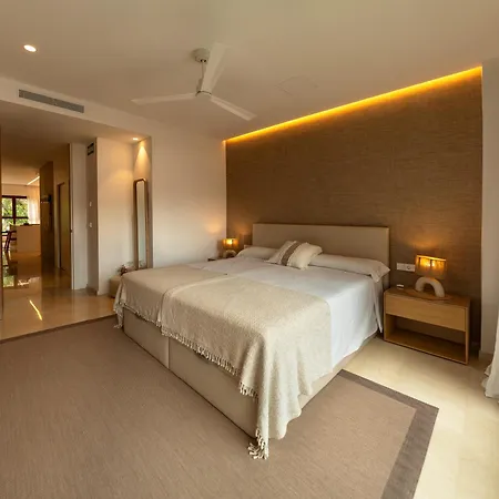 Design With Swimming Pool Ciudad De Ciencias Apartment Valencia