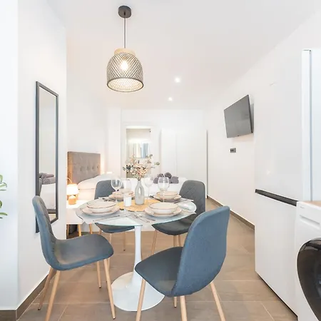 Deluxe - Ii Valencia