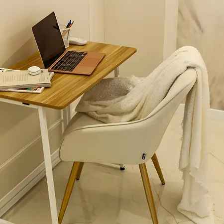 Era Deluxe Near The Of Daire