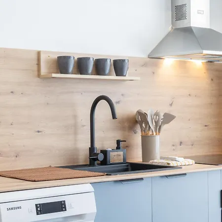 Deluxe - Ii Valência