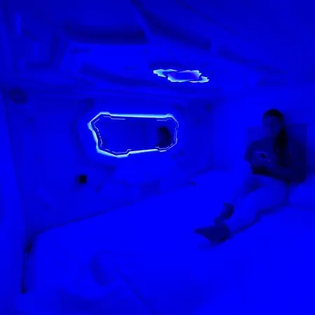 Hotel kapsułowy Capsule