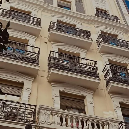 Nommadas Jero -adults Only ゲストハウス