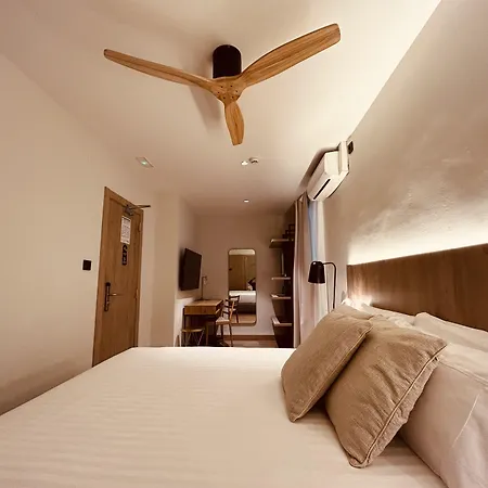 Nommadas Jero -adults Only バレンシア