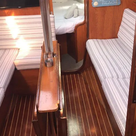 Bådhotel Unique Experience In Sailboat! In The 4 Seasons!! B Shi Valencia