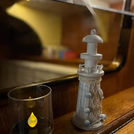 Bådhotel Unique Experience In Sailboat! In The 4 Seasons!! B Shi