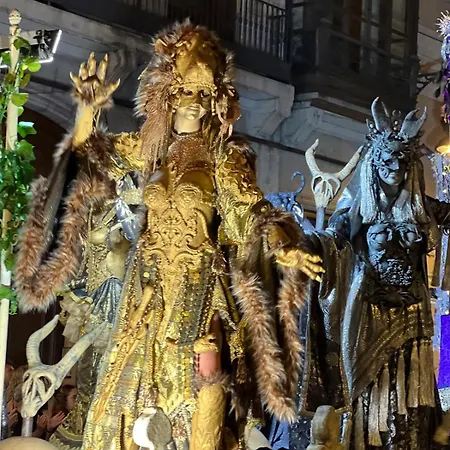 Unique Experience In Sailboat! In The 4 Seasons!! B Shi Bådhotel Valencia