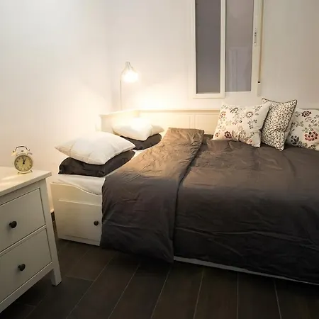 Window To Market * Walencja