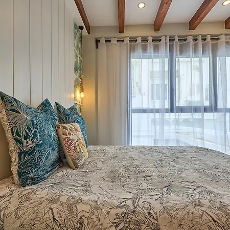 Alberic Waves * Valence