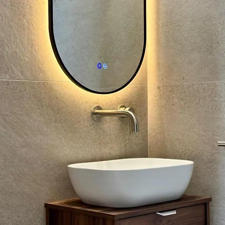 Boutique - Plaza Tower *