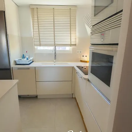 Luxury B7-23 With Terrace And Sea Views Appartamento