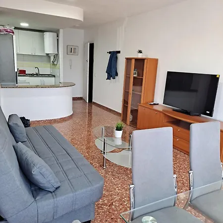 Comfortable Apartmento En Zona Feria 2