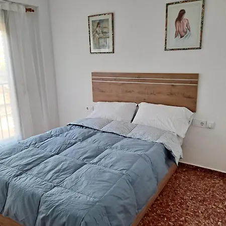 Comfortable In The Feria 2 Area