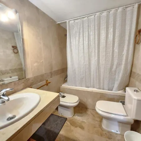 Apartment Cortes - Pool Paddle Tennis Court And Gym