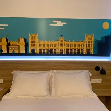 Original Domino House 4* Valencia