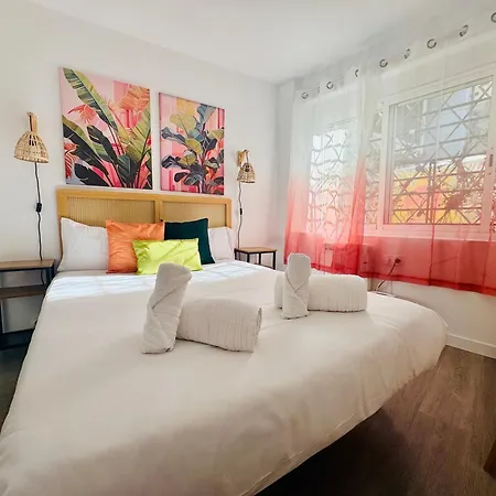 Hébergement de vacances Design & Stylish House In The Center Of *