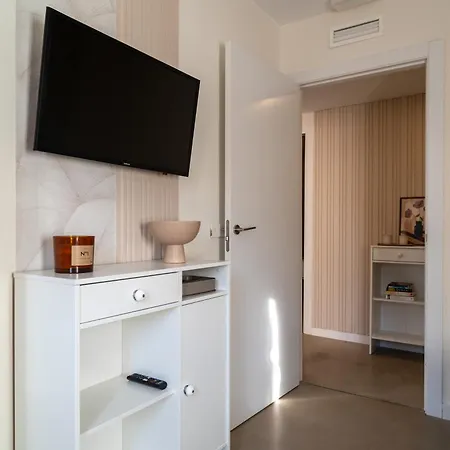 Viva Apartment