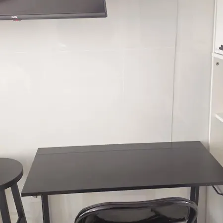 A7 Viviendaturisticavalencia Arte דירה