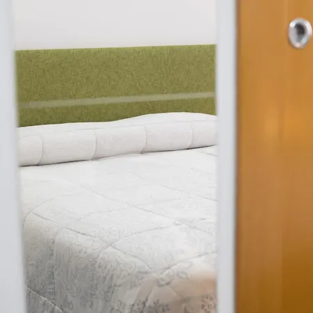 Hogar Vera Apartments&bikes * Valencia