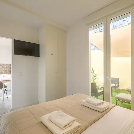 Marvellous With A Large Private Terrace 4* Валенсия