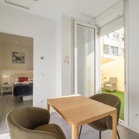 Gorgeous With A Large Private Terrace Aparthotel 4*