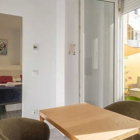 Aparthotel Gorgeous With A Large Private Terrace
