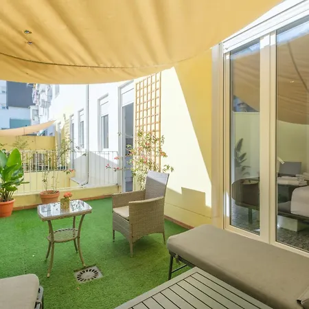 Gorgeous With A Large Private Terrace ולנסיה
