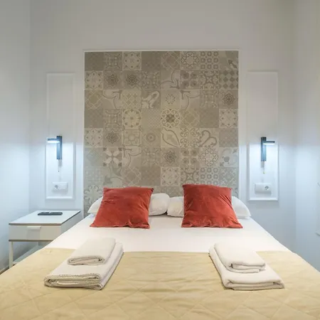 Close To Centre 招待所 4*