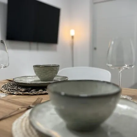 Loft Tr28 - Ground & Arts Connected