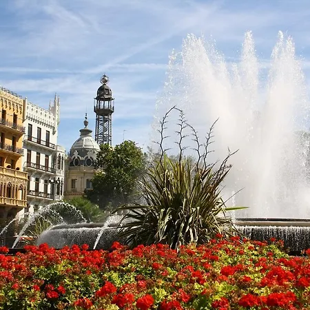 Singularstays Plaza Redonda